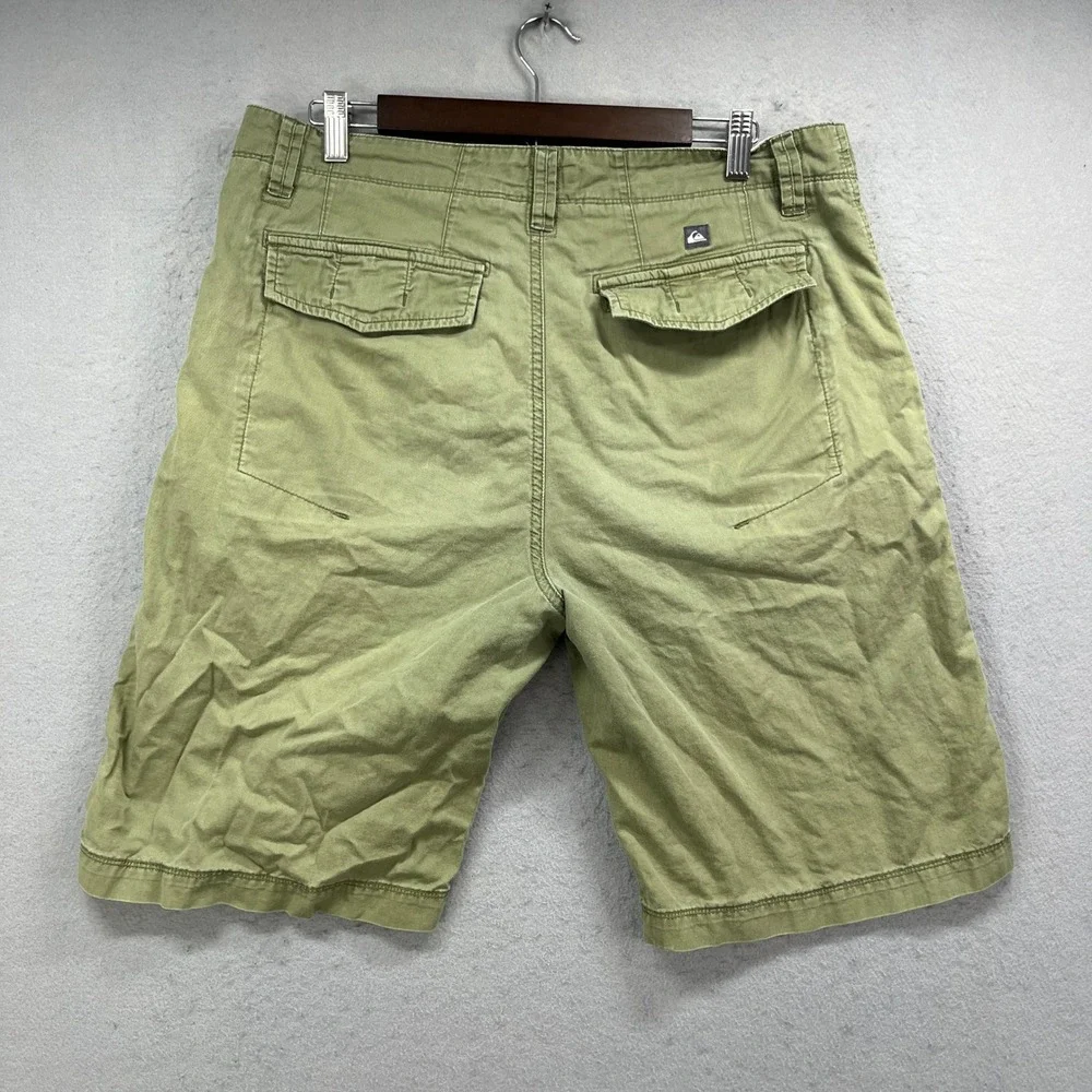 Quiksilver Chino Shorts Mens 34 Green Flat Front Cotton Twill Casual Outdoor